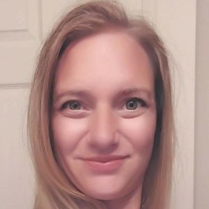 Meet your Posher, Meredith